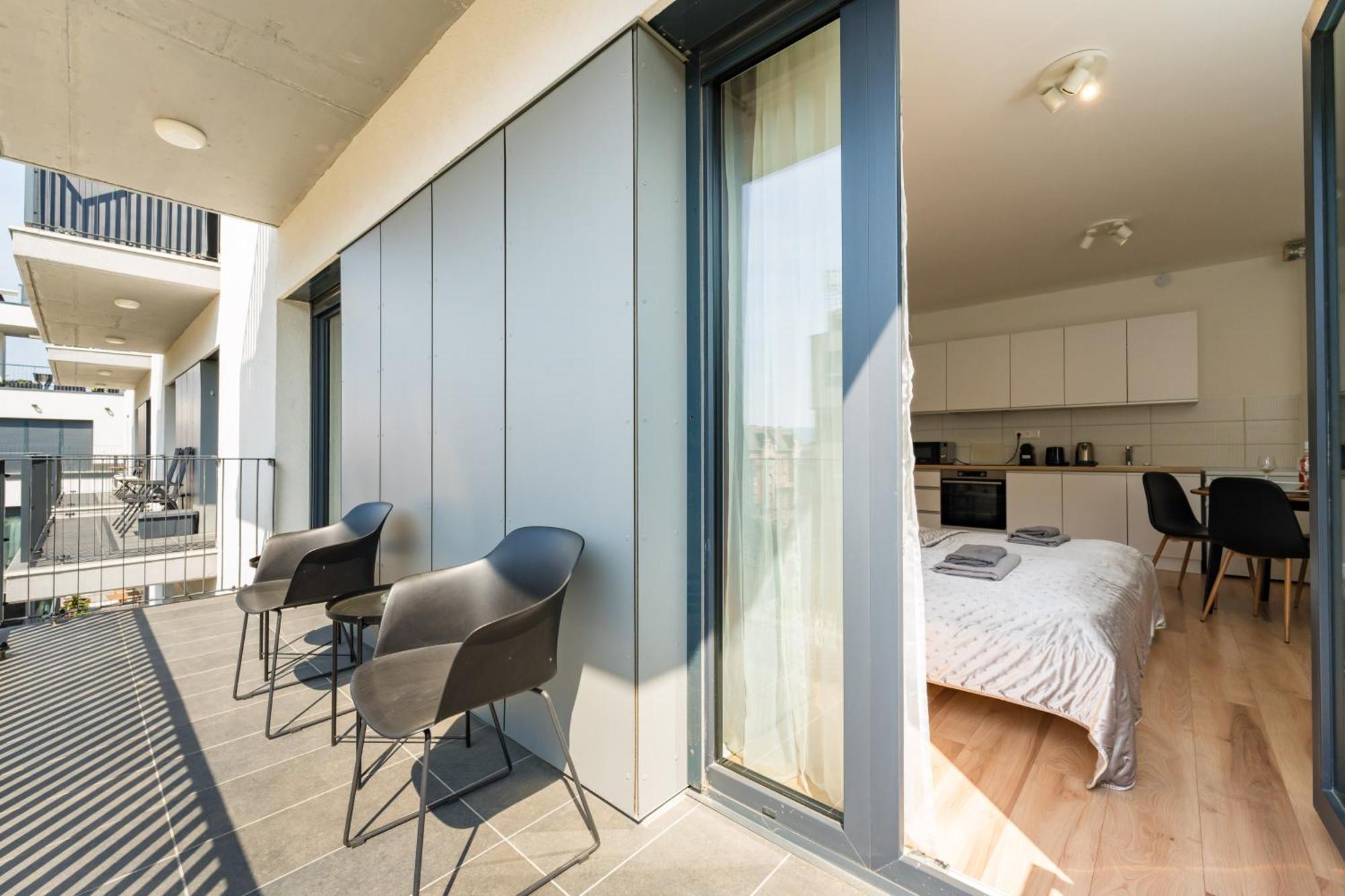 Brand New Modern Apartment-2 Rooms-Balcony-Garage Budapeşte Dış mekan fotoğraf