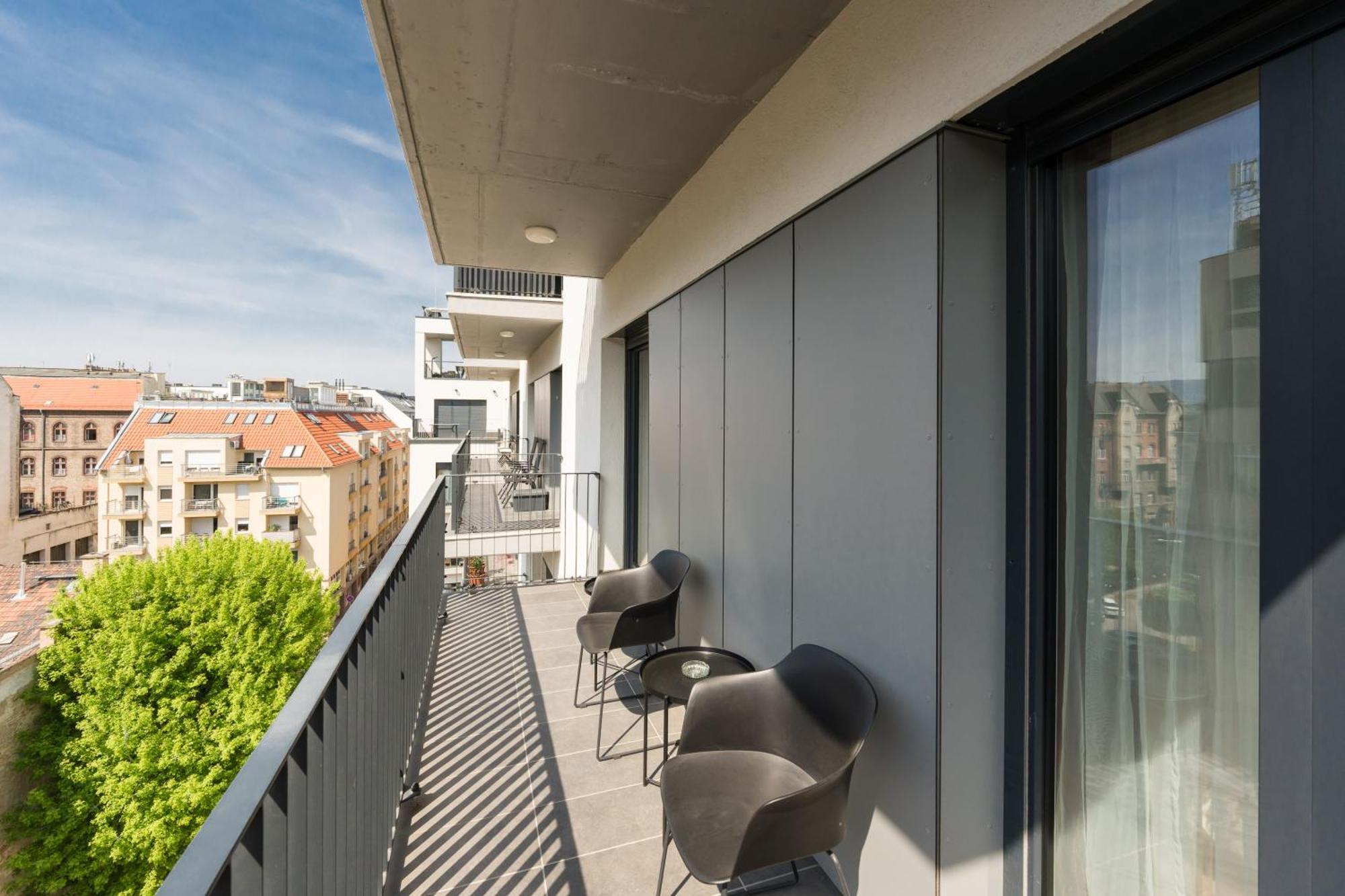 Brand New Modern Apartment-2 Rooms-Balcony-Garage Budapeşte Dış mekan fotoğraf
